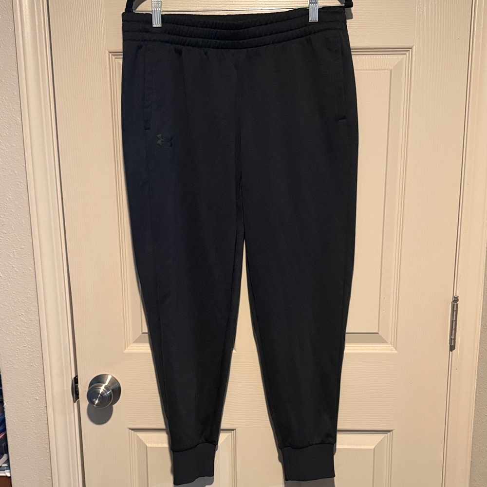 Under Armour Black Track Pants Size L Loose Fit